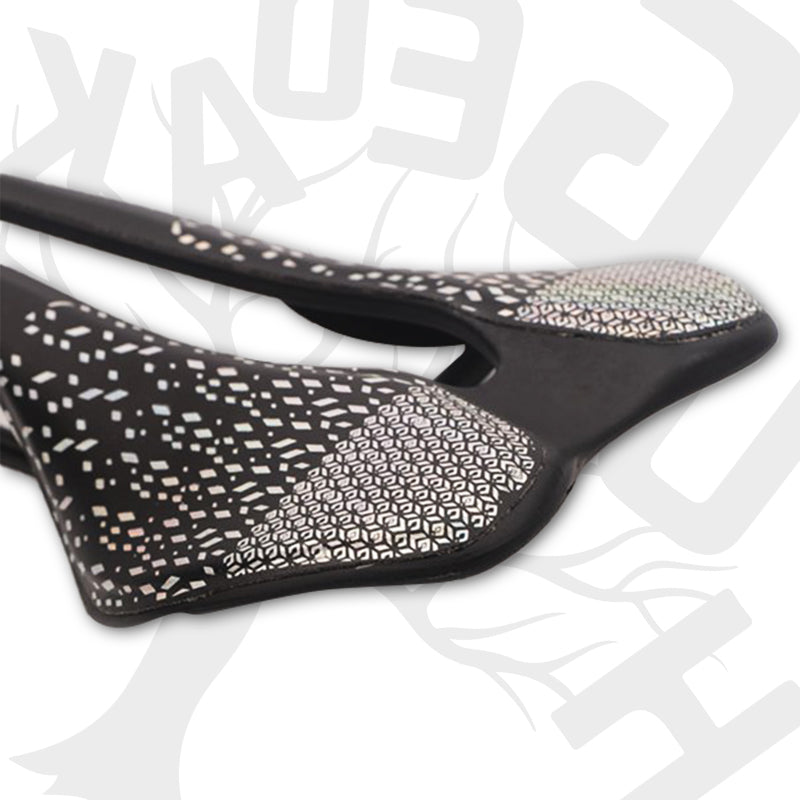 HUGEOAKS Bike Seat, Lightweight Road Bike Saddle, Comfortable Bike Seat, 3K Glossy Carbon Fiber Bike Saddle